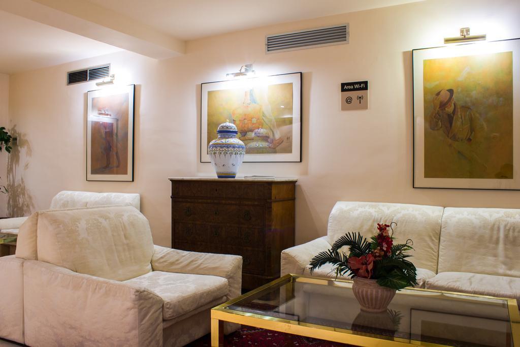 Atlantis By Atbcn Hotel Barcelona Ngoại thất bức ảnh